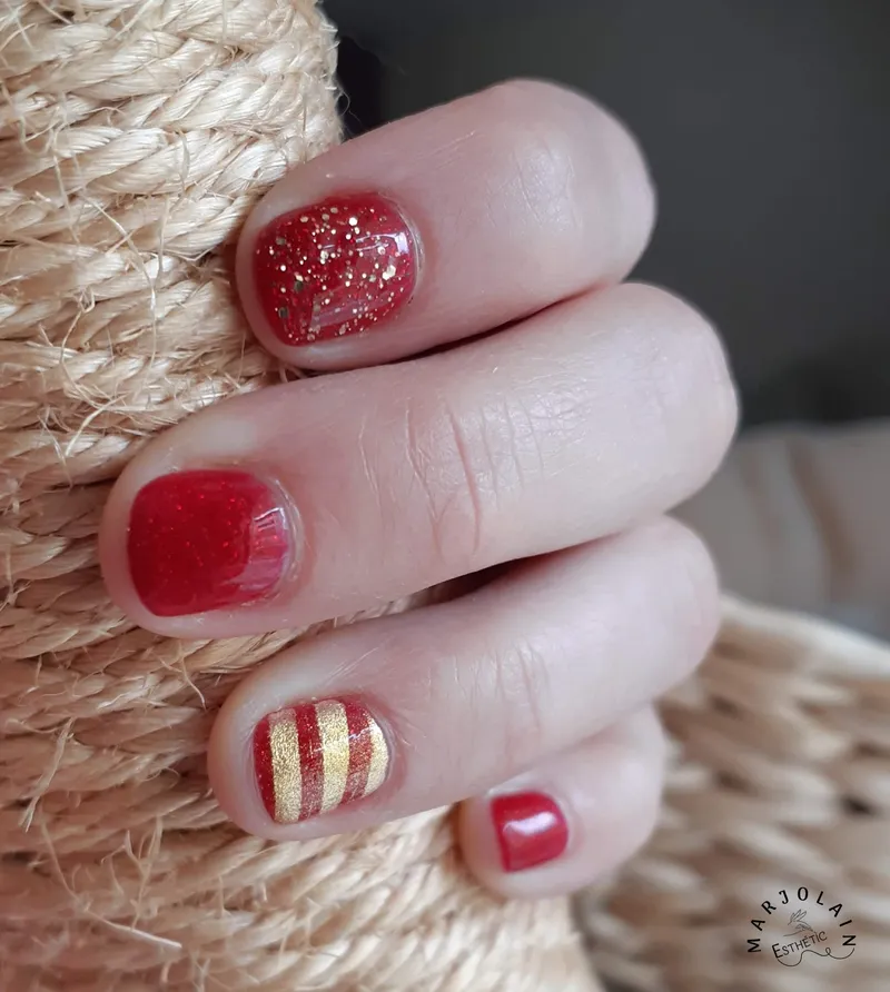 Vernis semi-permanent nail art Noël